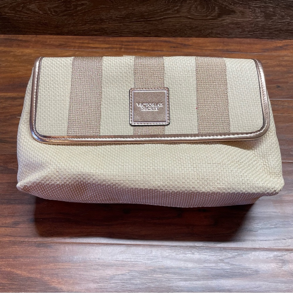 Victoria’s Secret Straw Makeup Bag or Clutch Bag NWOT